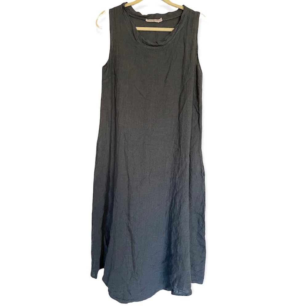 Elegant Black Midi Dress